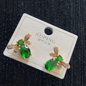 Super cute butterfly earrings.